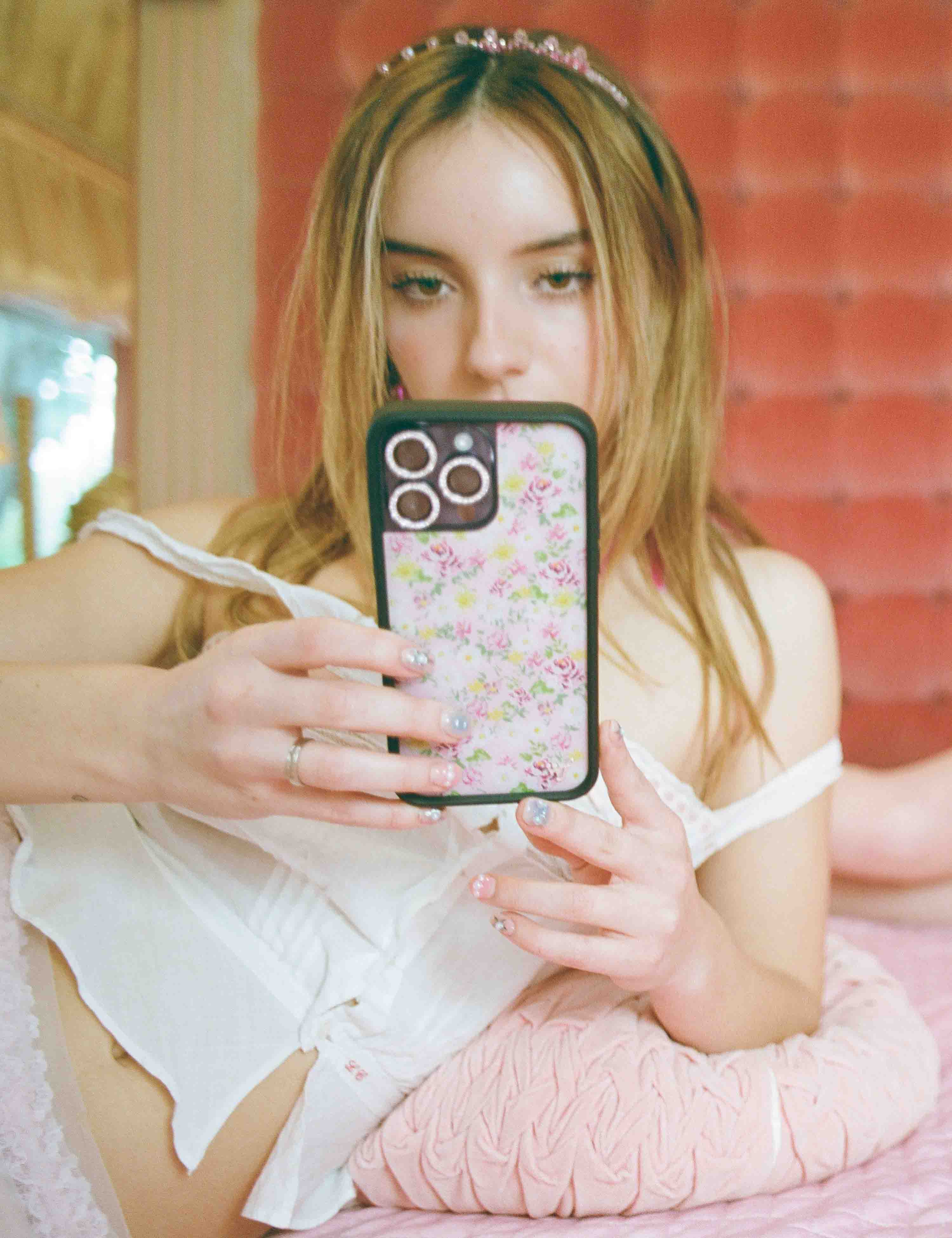 Daisy Lynn Floral iPhone Case - Image 25