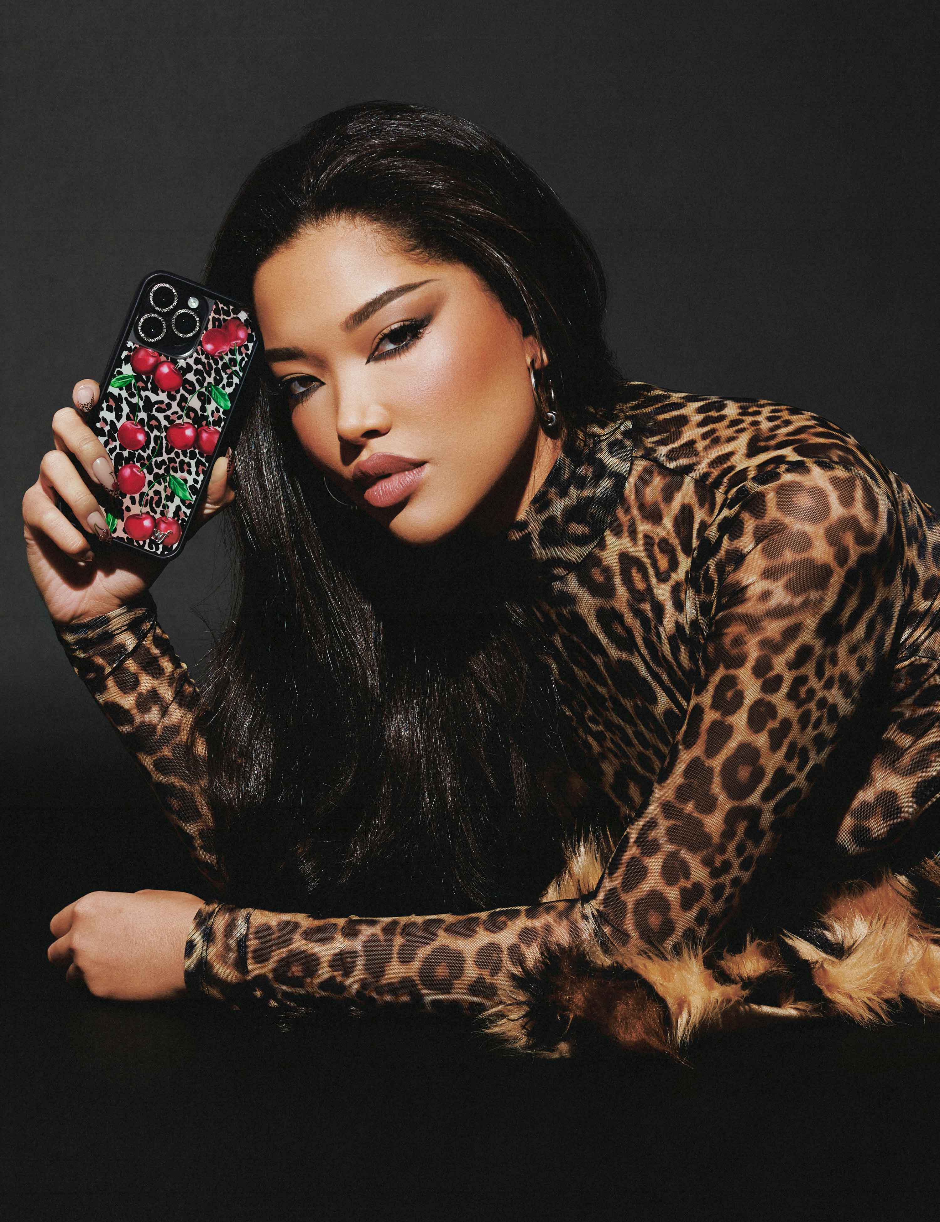 Ming Lee iPhone Case - Image 43